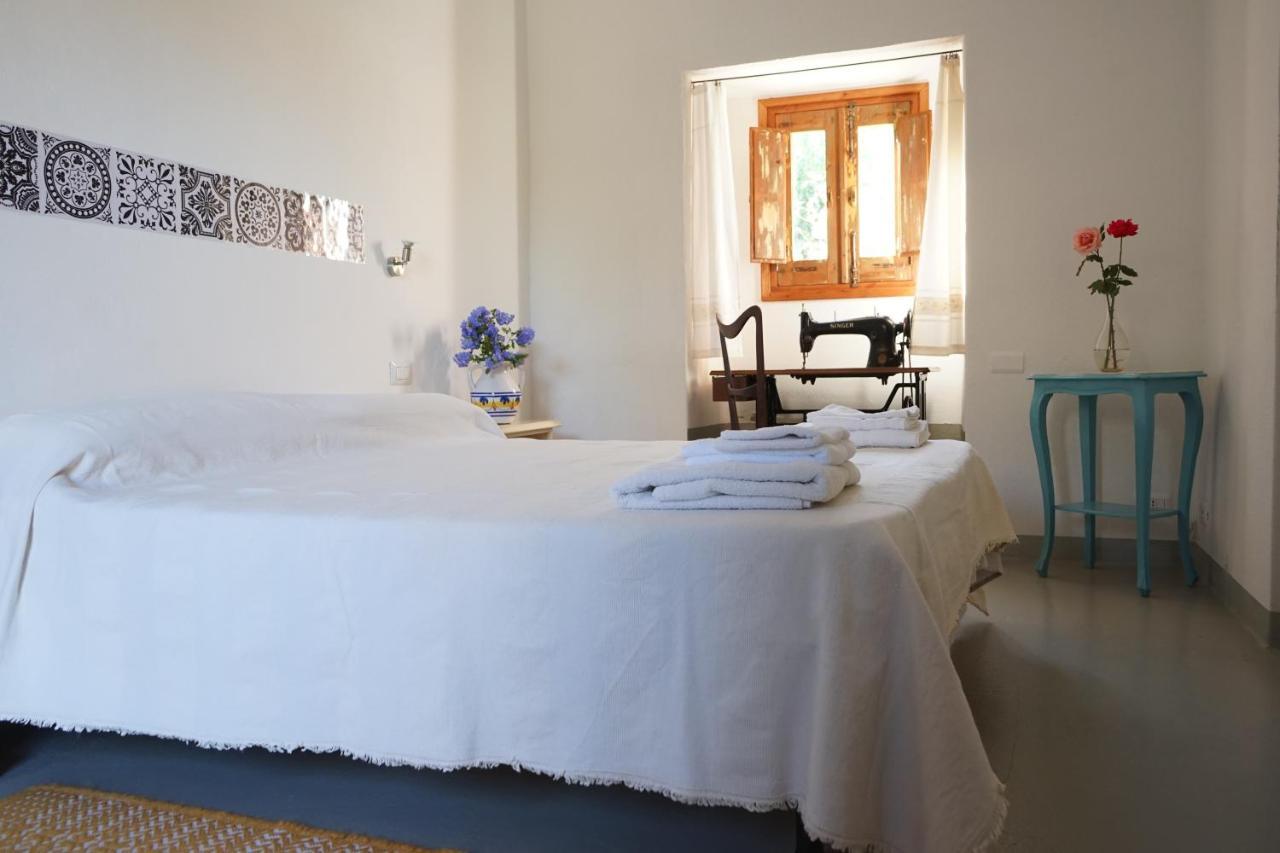 B&B Catedda Sedilo Esterno foto